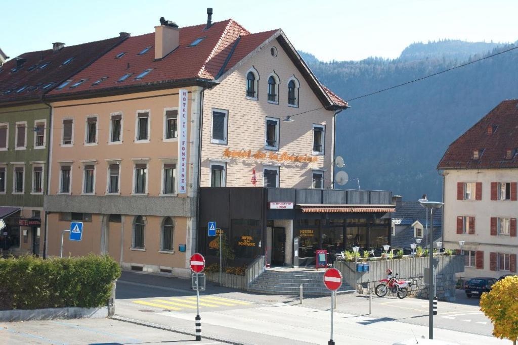 Hotel La Fontaine Saint-Imier Exterior photo